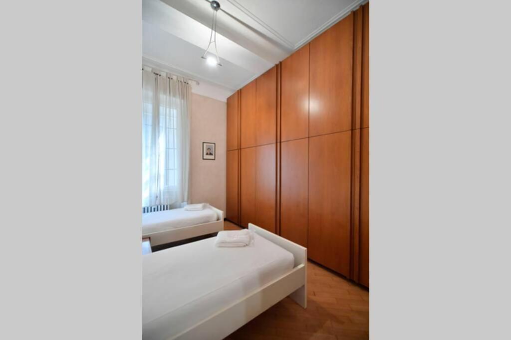 Ampio Appartamento Milano Centro Crocetta Luaran gambar